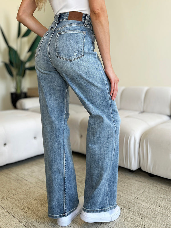 JB Vintage 90’s Vibe High- Straight Jeans