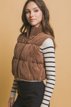 Season ON Corduroy Puffer Vest